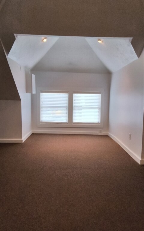 Building Photo - 186 Branscomb St