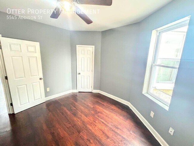 Building Photo - Spacious 3BR/1BA West Philly Home on Tranq...