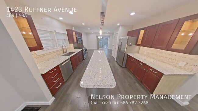 Building Photo - 1423 Ruffner Ave