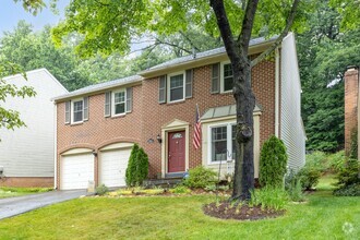 Building Photo - 9843 Campbell Dr