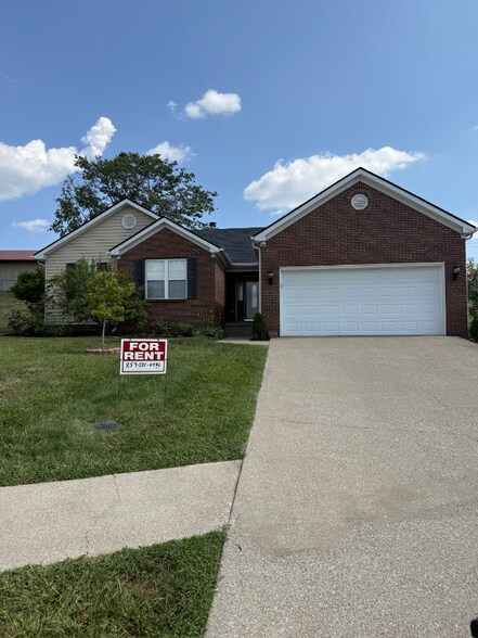 Primary Photo - 1112 James Ct