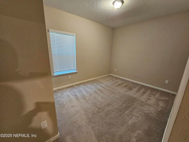 Building Photo - 6864 Crosby Falls Dr