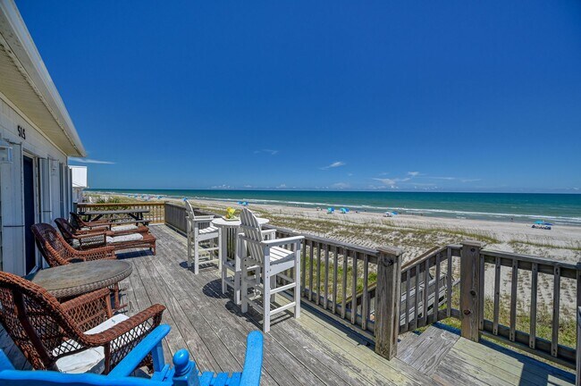 Building Photo - PLAN AND SECURE YOUR WINTER GETAWAY NOW, WHILE YOU HAVE THE BEST SELECTION