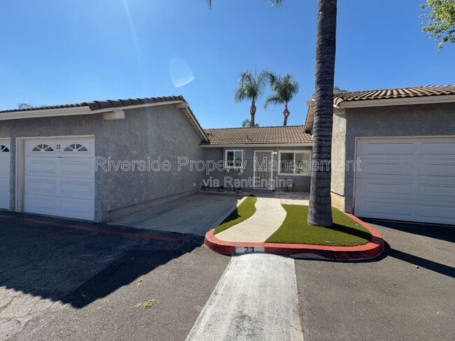 Building Photo - 9505 Arlington Ave