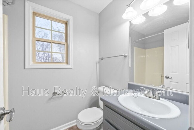 Building Photo - 3257 Veranda Cir