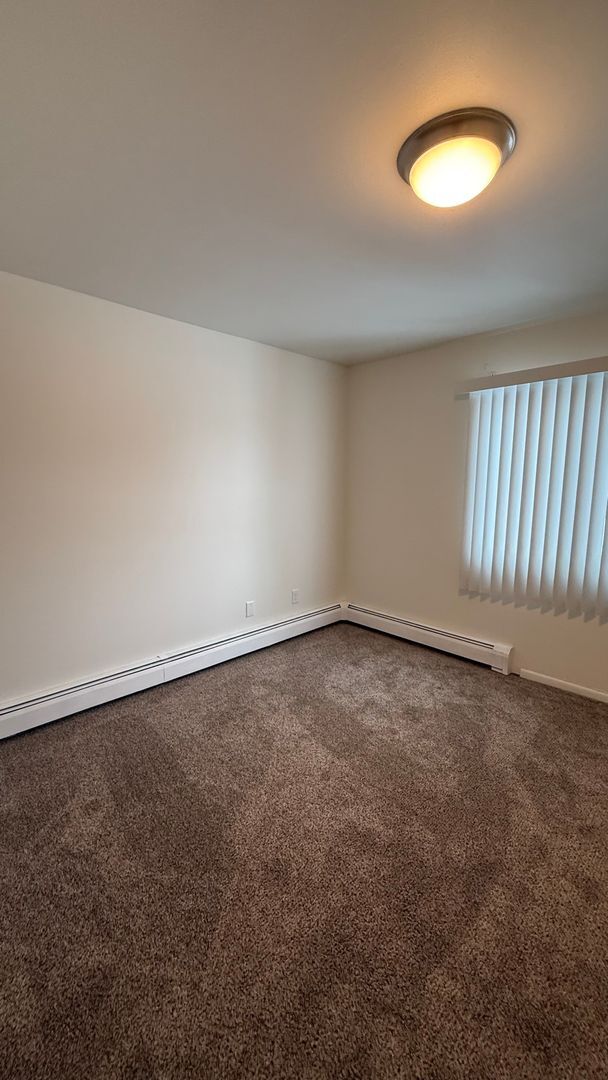 Building Photo - Upper 2-Bedroom | Brand New Updates & Heat Included!