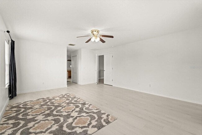 Building Photo - 871 Blairmont Ln