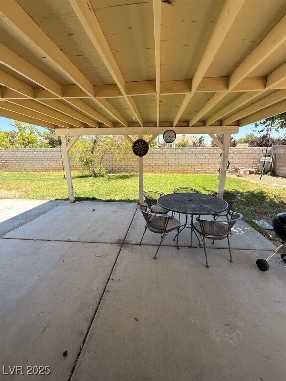 Building Photo - 5734 Indian Ridge Dr