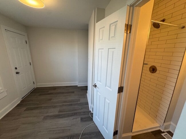 Building Photo - 821 N Collington Ave