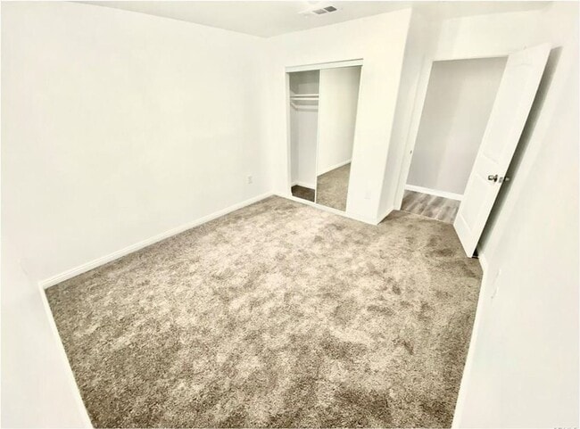 Building Photo - BROADWAY(10617)