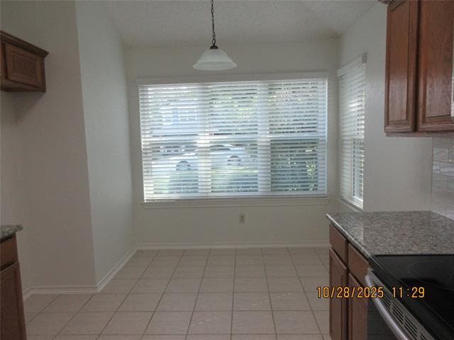 Building Photo - 1705 Overlook Dr