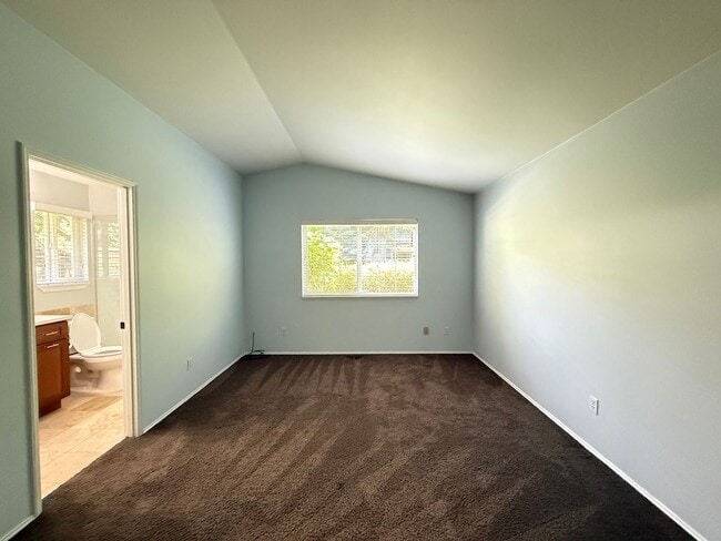Building Photo - 15419 Mulberry Dr SE