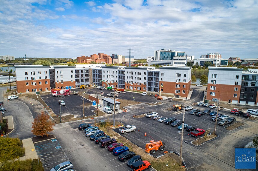 Riverview Apartments 460 N White River Pkwy West Dr Indianapolis IN