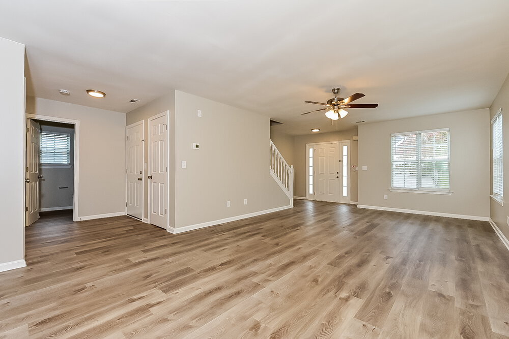 Building Photo - 3360 Waggoner Ln