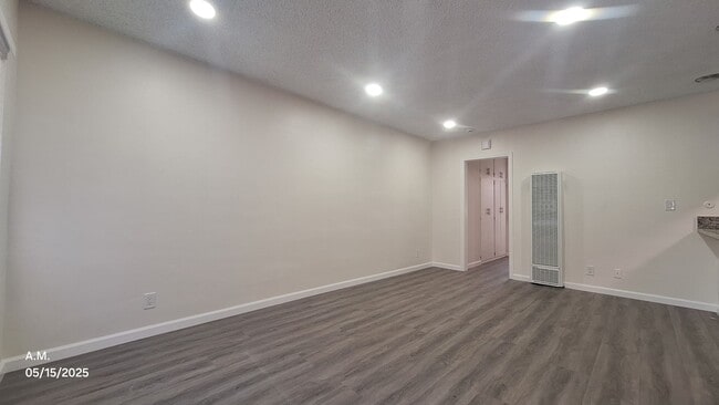 Building Photo - 4239 138th St