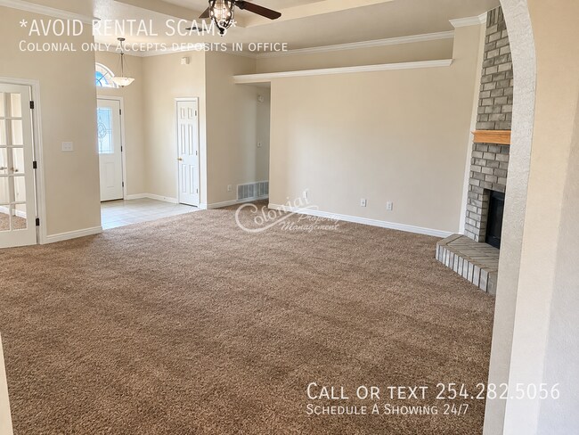 Building Photo - 4209 Flamingo Dr