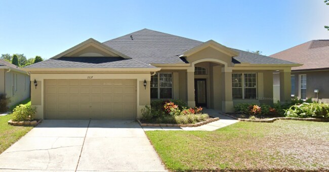 Building Photo - Modern Comfort Meets Cozy Living ? Your Perfect Home Awaits!