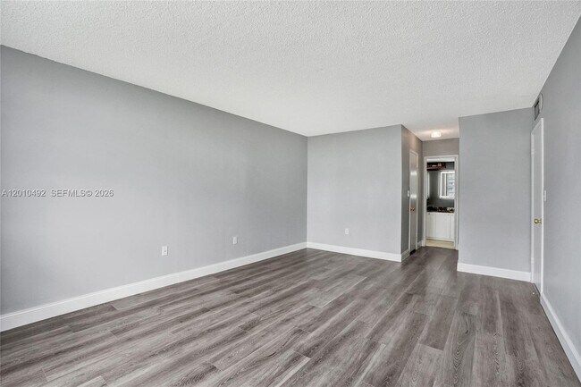 Building Photo - 2851 NE 183rd St