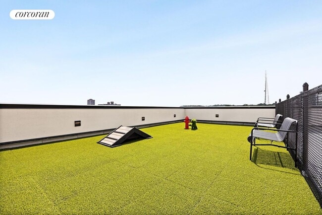 Building Photo - 100 Sullivan Pl