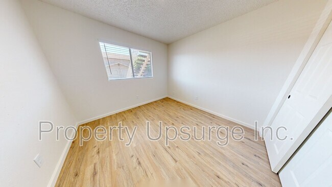Building Photo - 1230 Canby Rd