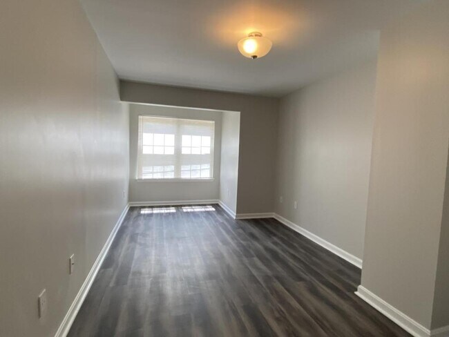 Building Photo - 8802 Gilly Way