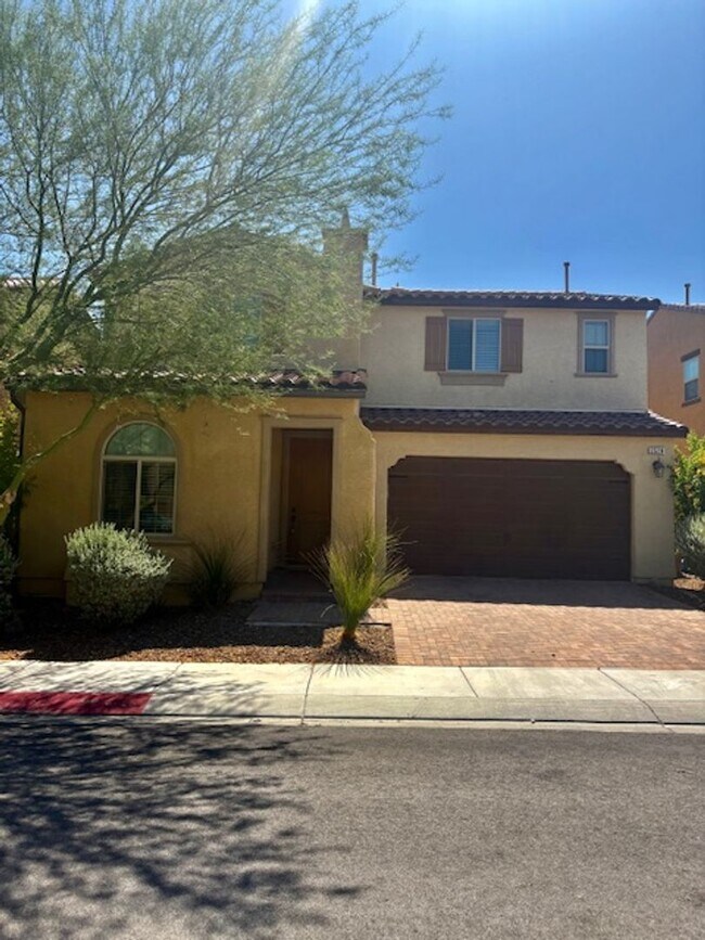 Building Photo - Beautiful two-story home in Inspirada with...