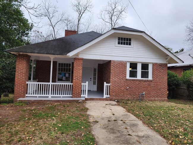 Building Photo - 919 Inverness Ave