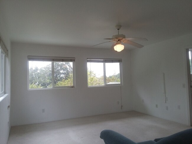 Building Photo - 64-5312 Iokua Place