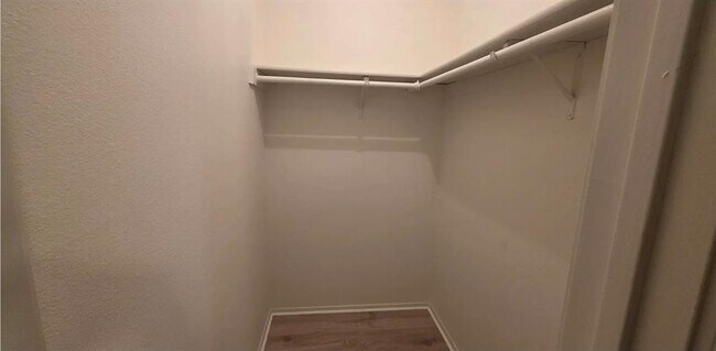 Building Photo - 1300 Tuffit Ln