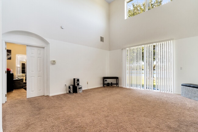 Building Photo - 2838 Sweetspire Cir