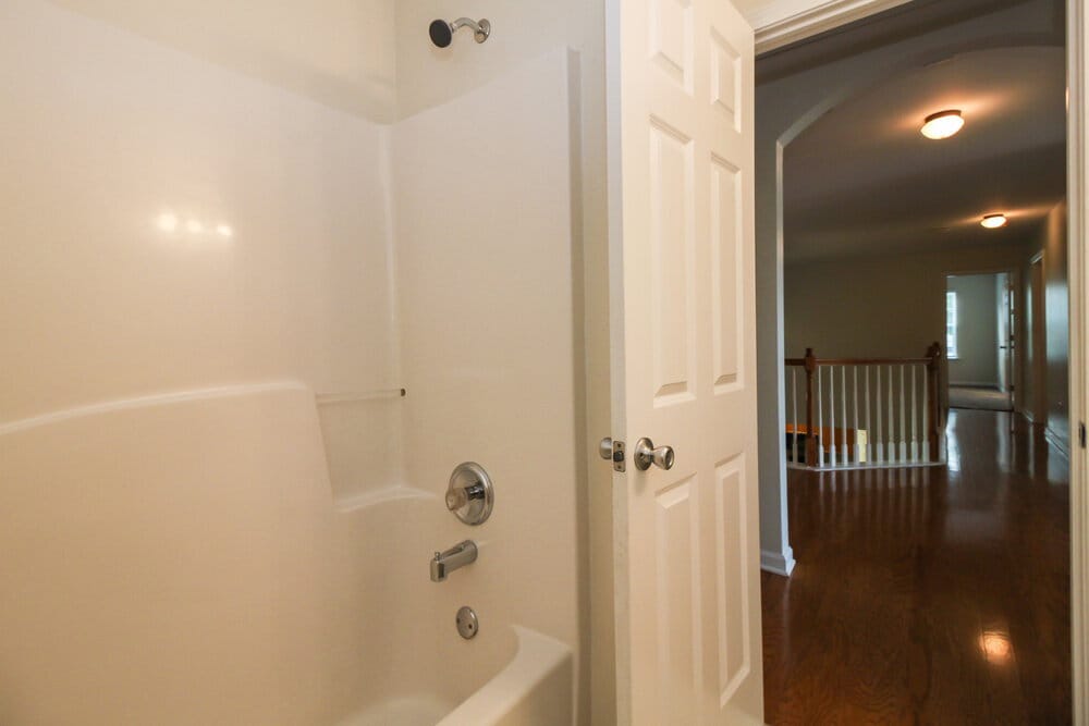 Building Photo - 129 Lilyfield Ln