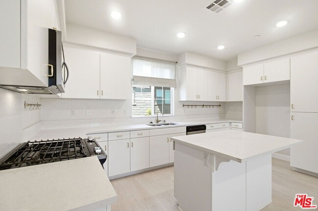 Building Photo - 12228 Veranda Dr
