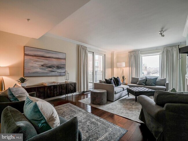 Building Photo - 801 Key Hwy