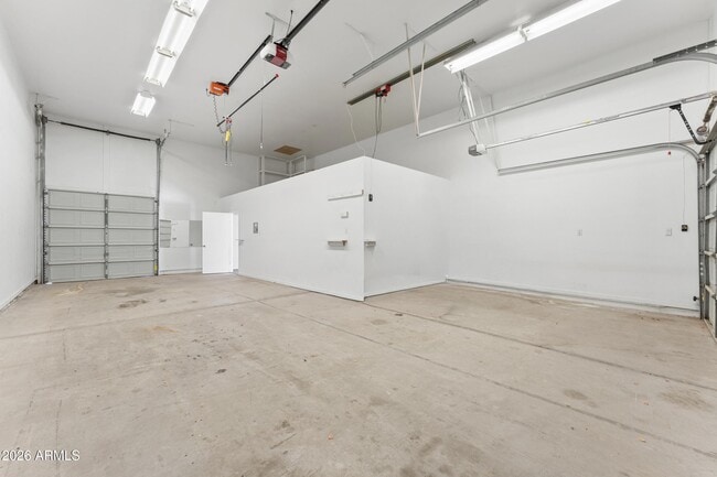Building Photo - 3016 W Ironwood Cir