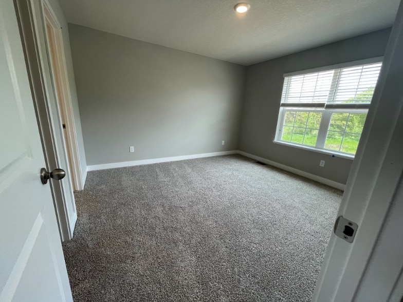 Building Photo - 12549 Guadalcanal Cir
