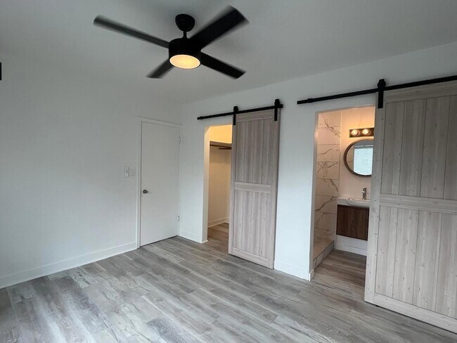 Building Photo - 1712 Fletcher St