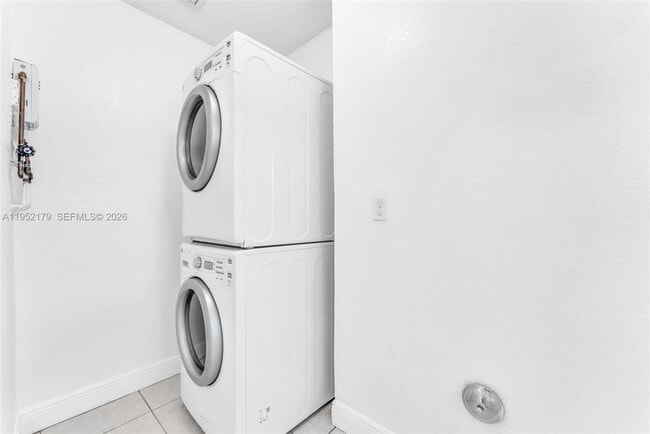 Building Photo - 1930 NW 184th St