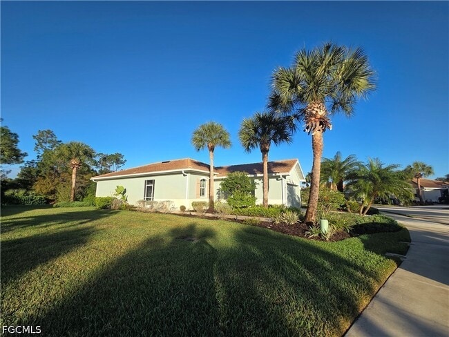 Building Photo - 10640 Camarelle Cir