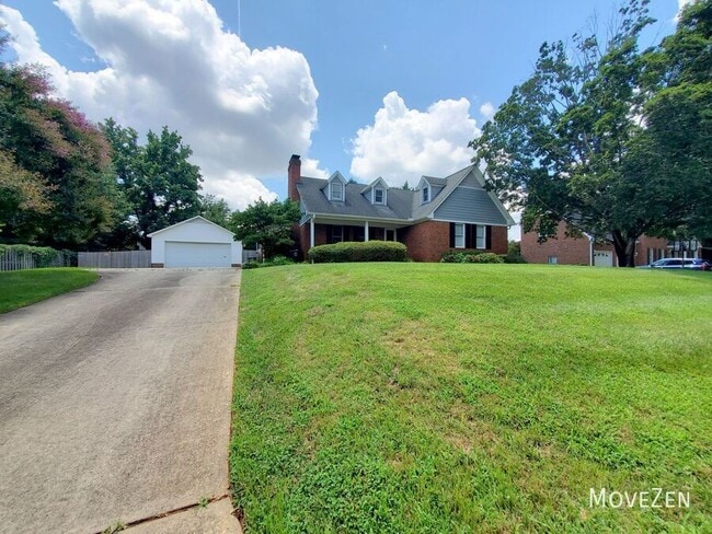 Building Photo - 5307 Pondfield Dr