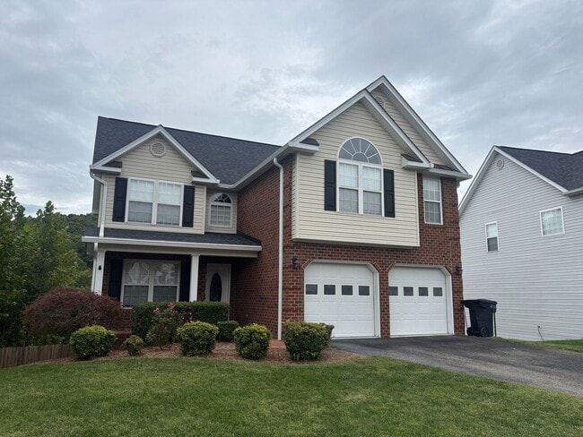 Building Photo - 4465 Olyvia Place