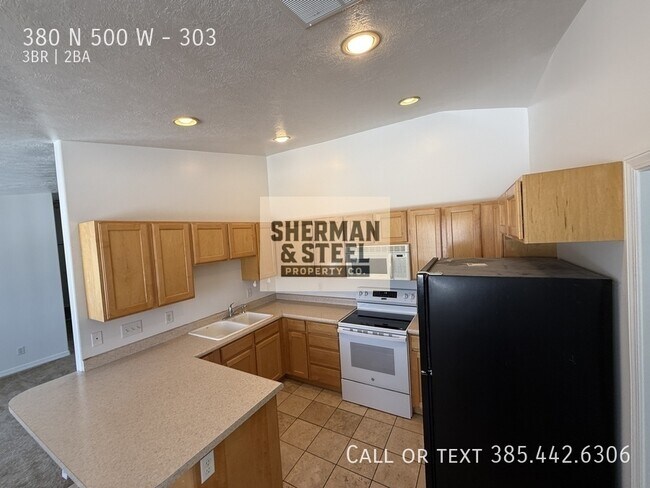 Building Photo - 380 N 500 W