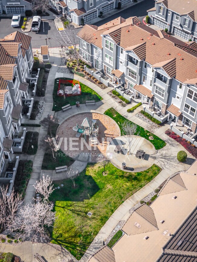 Building Photo - 6216 Lonetree Blvd