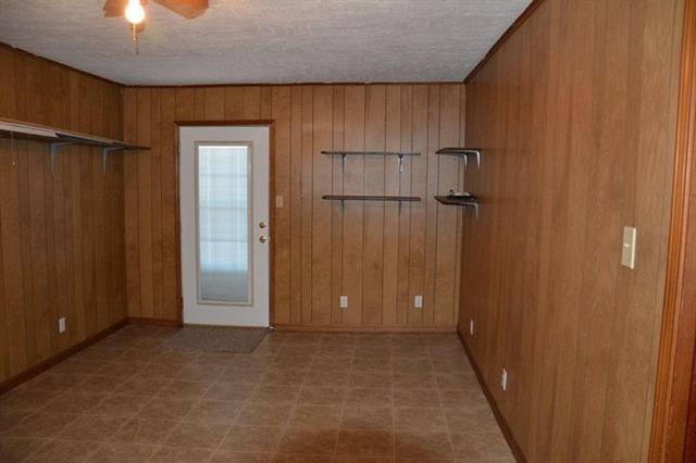 Building Photo - 425 W McNeese St