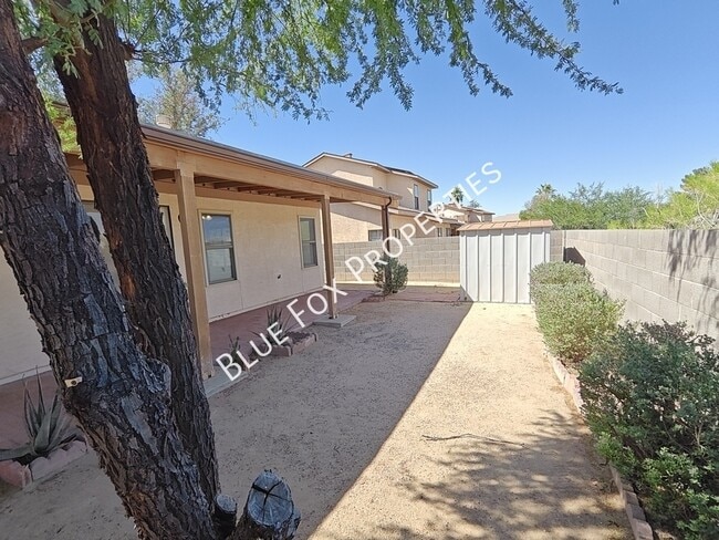 Building Photo - 9073 N Tiger Eye Way