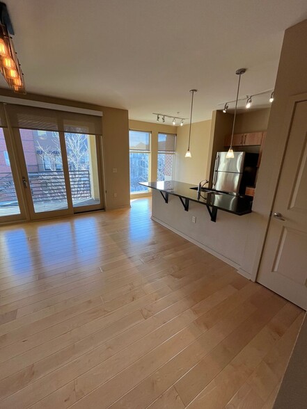 Building Photo - 4585 13th St