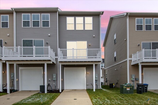 Building Photo - Available Now! Gorgeous New Construction 3 Story Town Home