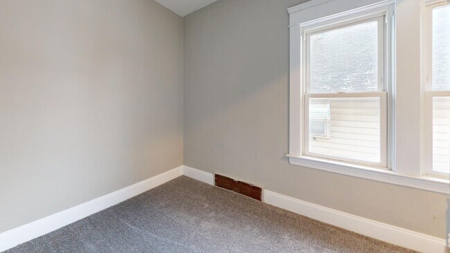 Building Photo - 3465 W 56th St