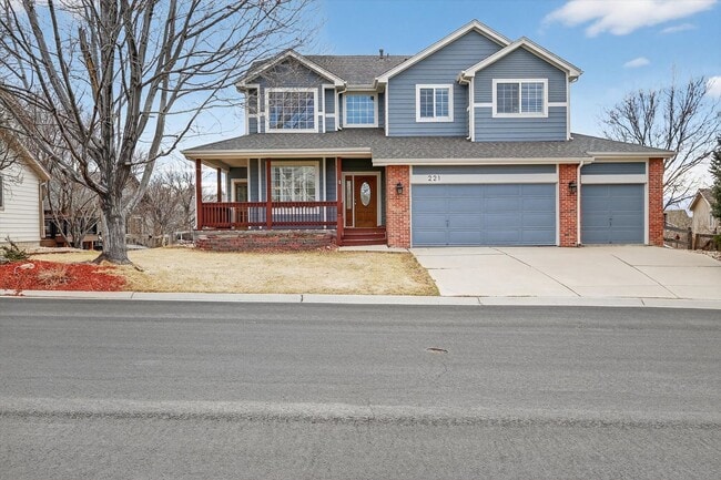 Building Photo - Stunning 5-BD 4-BA Outlook Home with Flatirons Views & Finished Basement