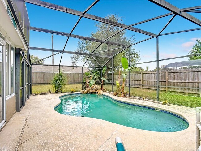 Building Photo - 227 Robbins Rest Cir