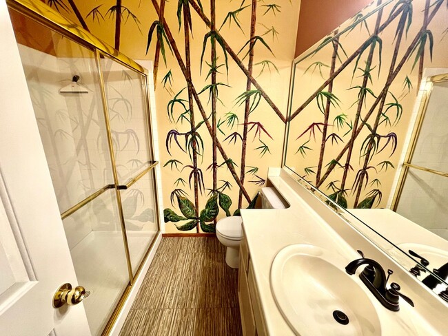 Building Photo - Hidden Gem in Gated Community - Summerlin